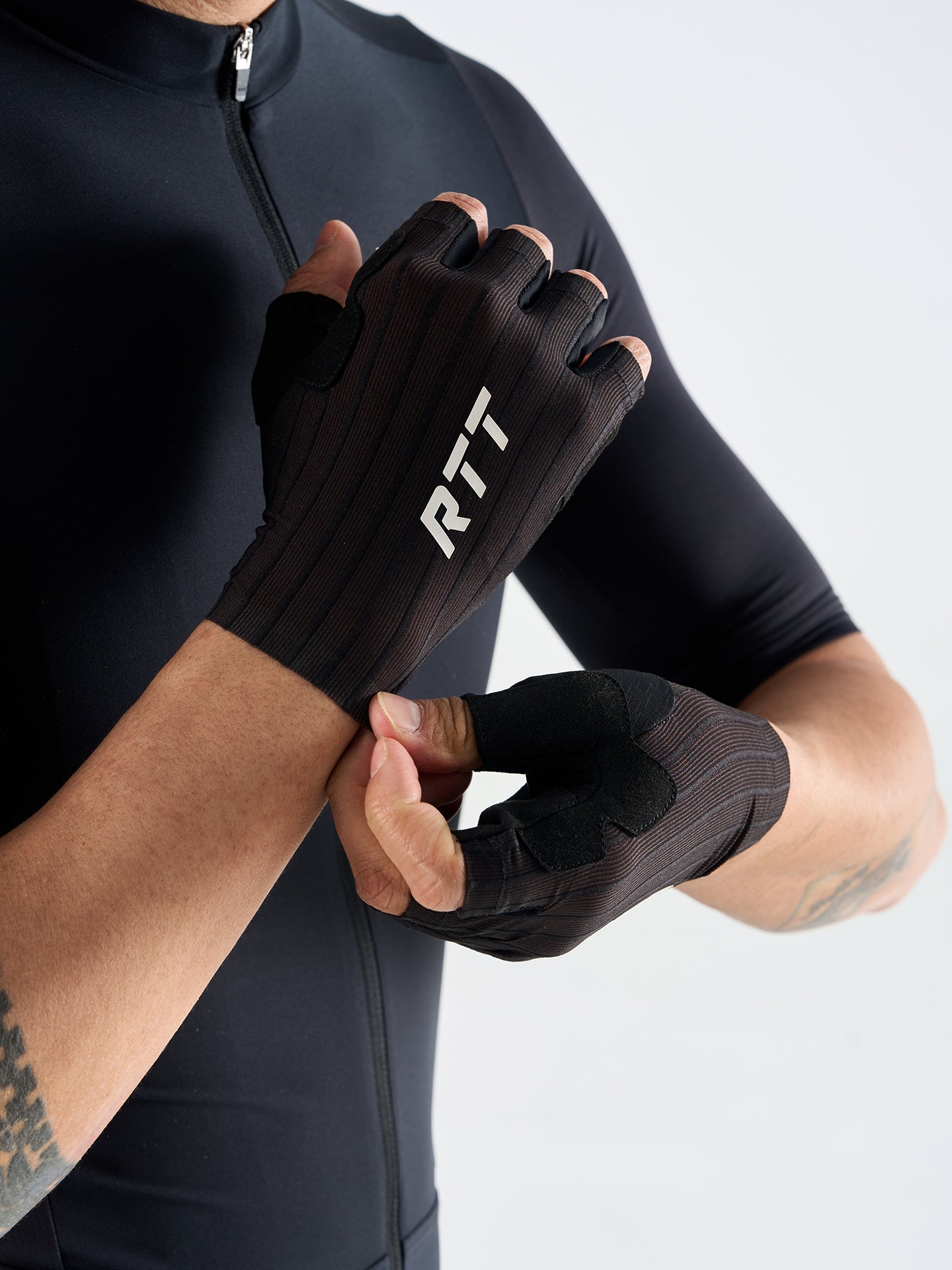 Short Fingers Gloves GL02-Black